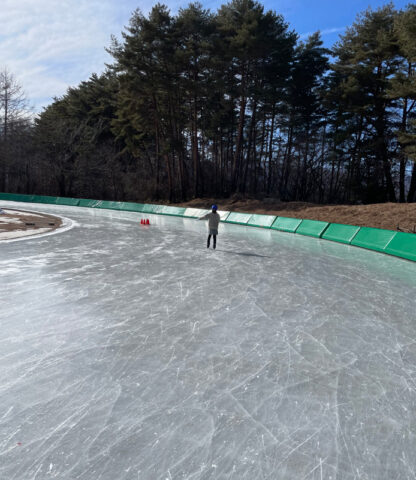 スケート場の氷の写真